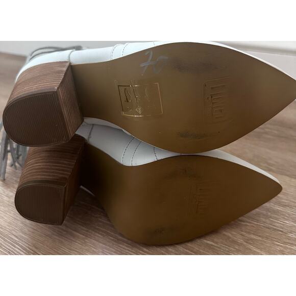 Dingo|Lady's Night Fringe Leather Boots|Stacked Heel|White|NWT|SZ 10 - Picture 8 of 9